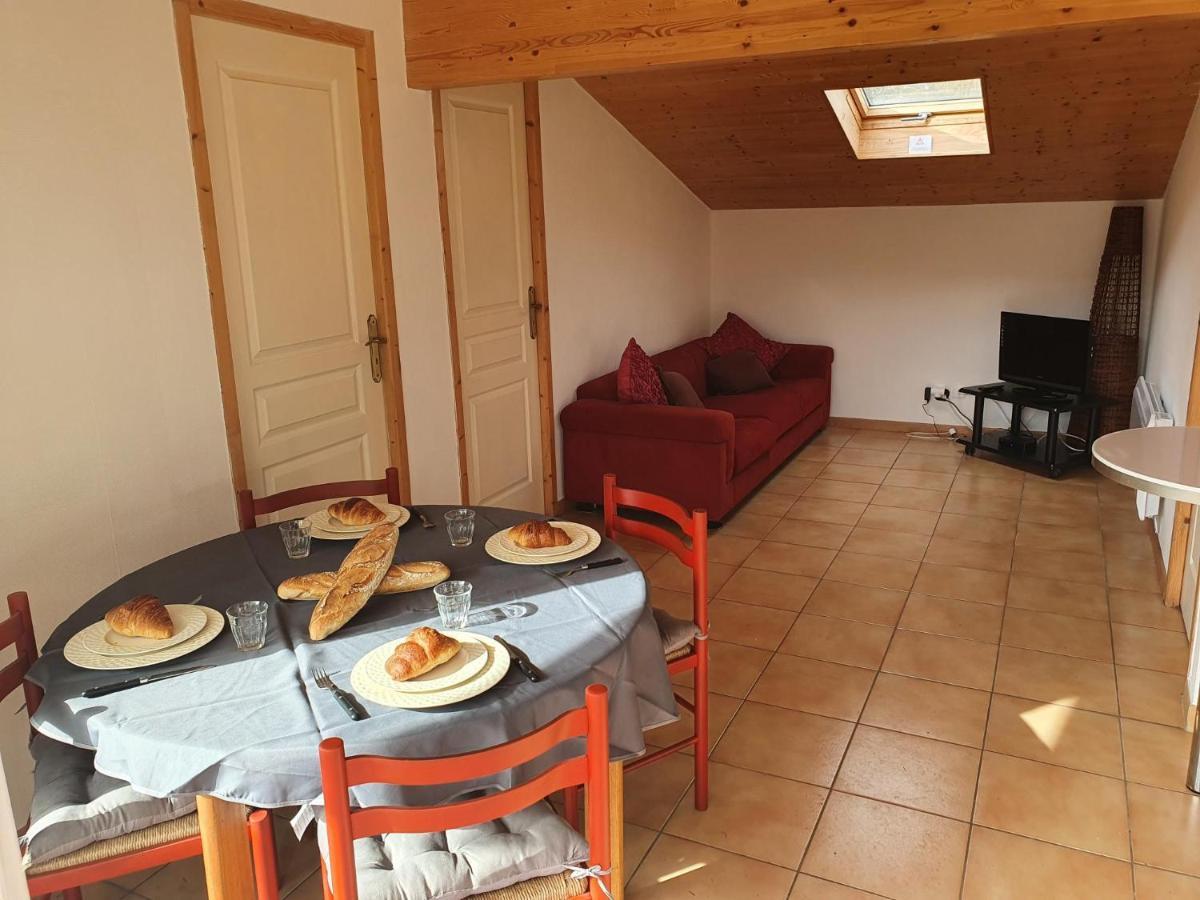 Saulgond Moulin Du Pommier Glamping & Camping מראה חיצוני תמונה