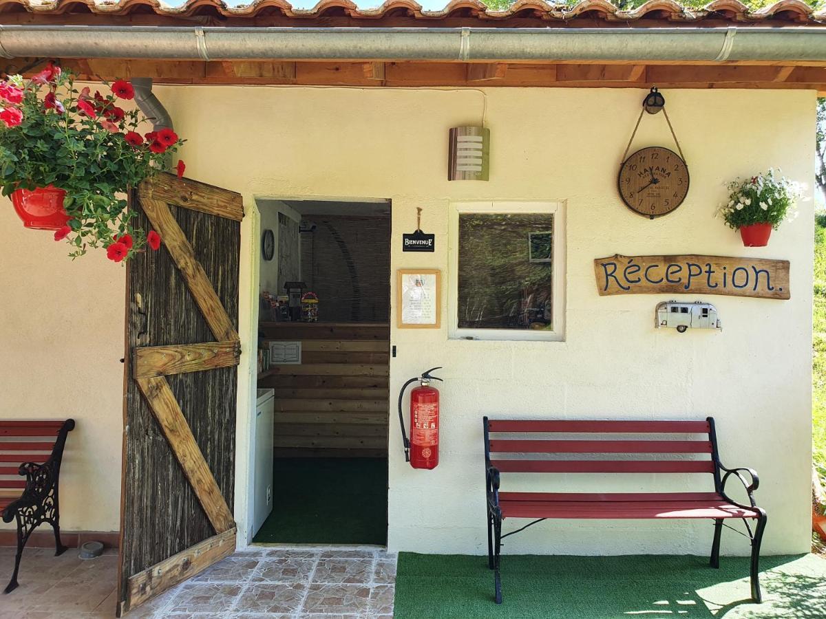 Saulgond Moulin Du Pommier Glamping & Camping מראה חיצוני תמונה