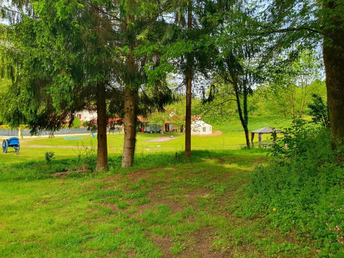 Saulgond Moulin Du Pommier Glamping & Camping מראה חיצוני תמונה